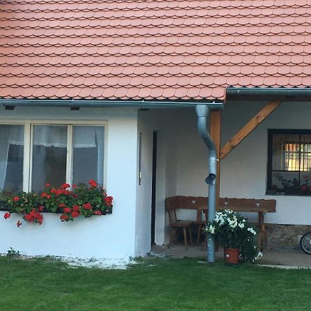 Statek Stranovice Appartement Malenitz Buitenkant foto